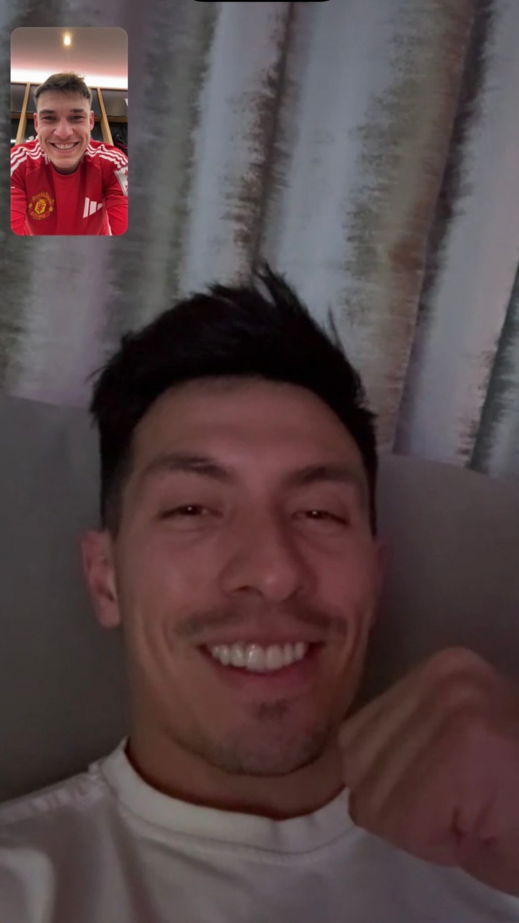  勝利獻給你！烏加特賽后視頻連線重傷的利桑德羅，一起慶祝晉級