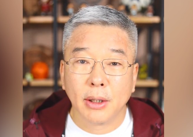  劉建宏談如何使用塞鳥：他滿足國(guó)足前腰要求，但不能讓他陷入群狼