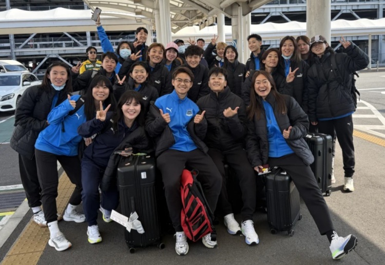  武漢女足前往日本參加女足亞冠！王霜曬照：日本，我們來(lái)了