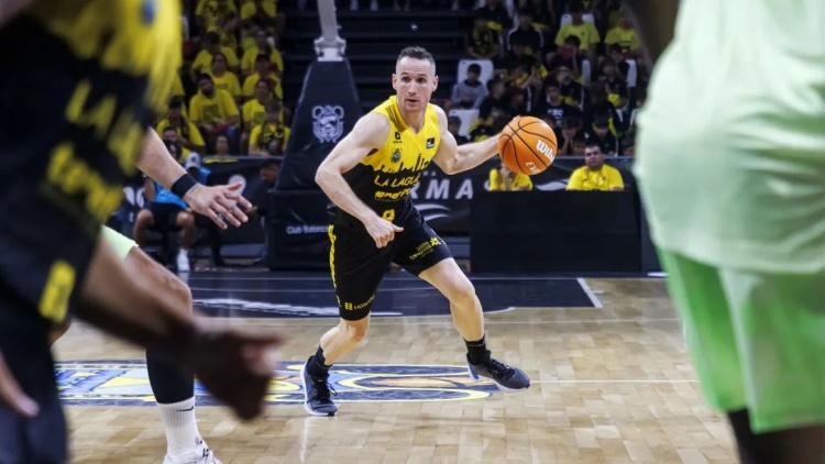  NBA初代老六，42歲進(jìn)入生涯巔峰？！