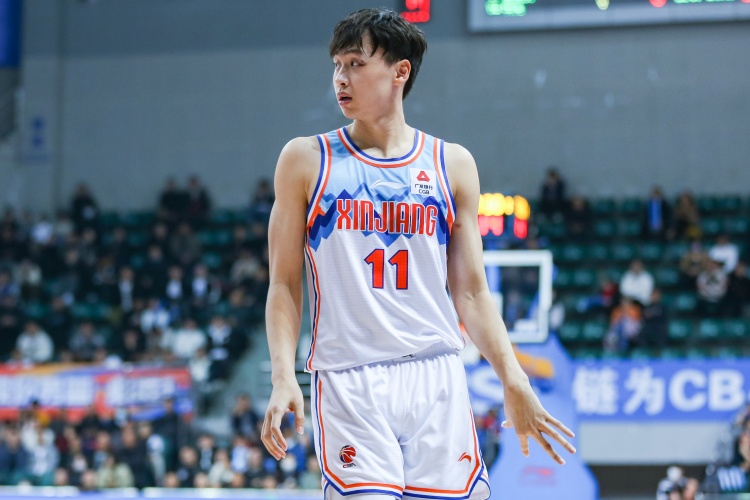  中規(guī)中矩！齊麟8中4拿到15分6籃板 有4失誤&正負(fù)值-10