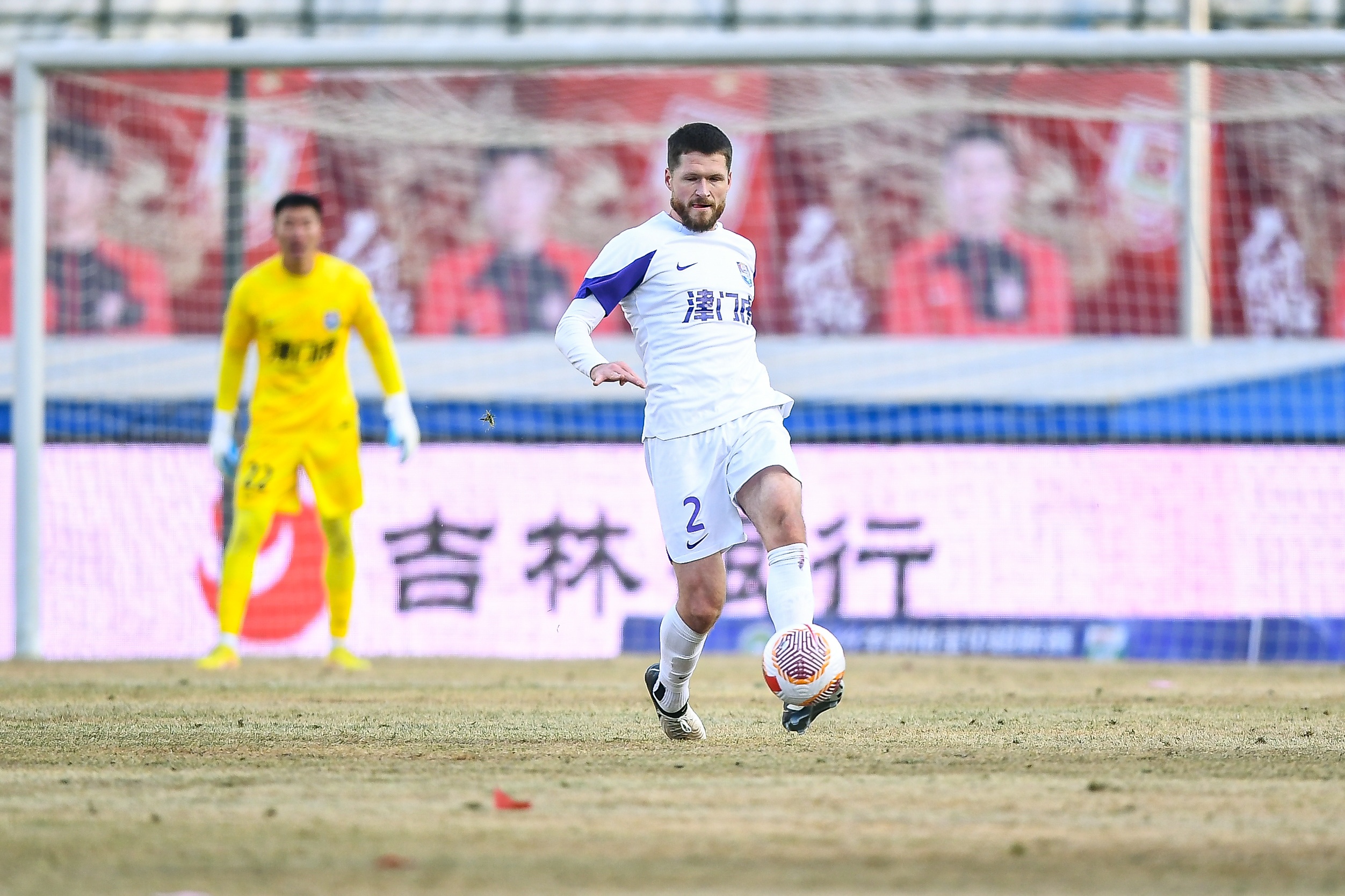  津門虎舊將亞冠對(duì)決格蘭特勝出，津媒：他離開津門虎因存?zhèn)‰[患