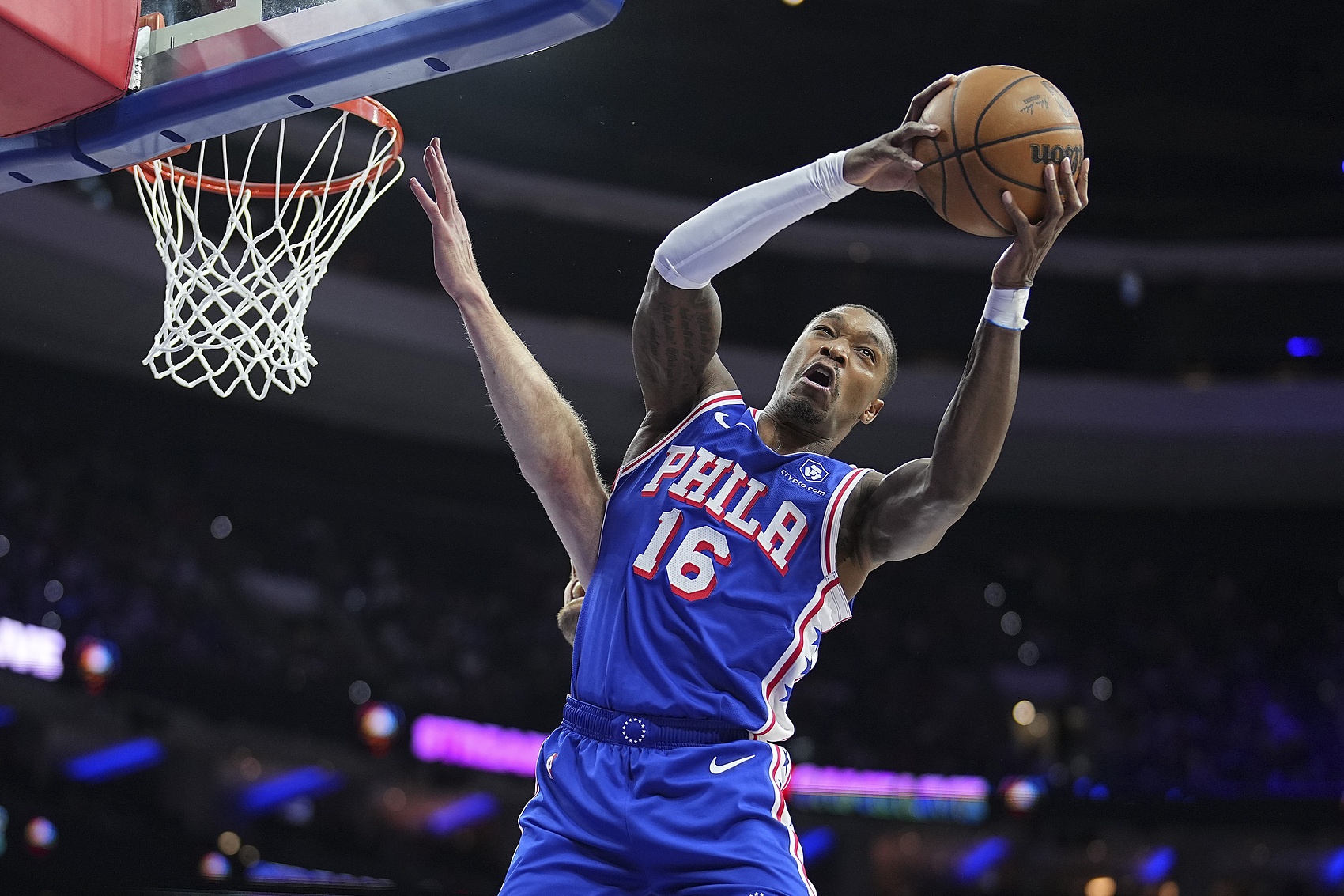  歡迎回到NBA！朗尼-沃克貢獻(xiàn)25分11籃板5助攻 獲得生涯首次兩雙